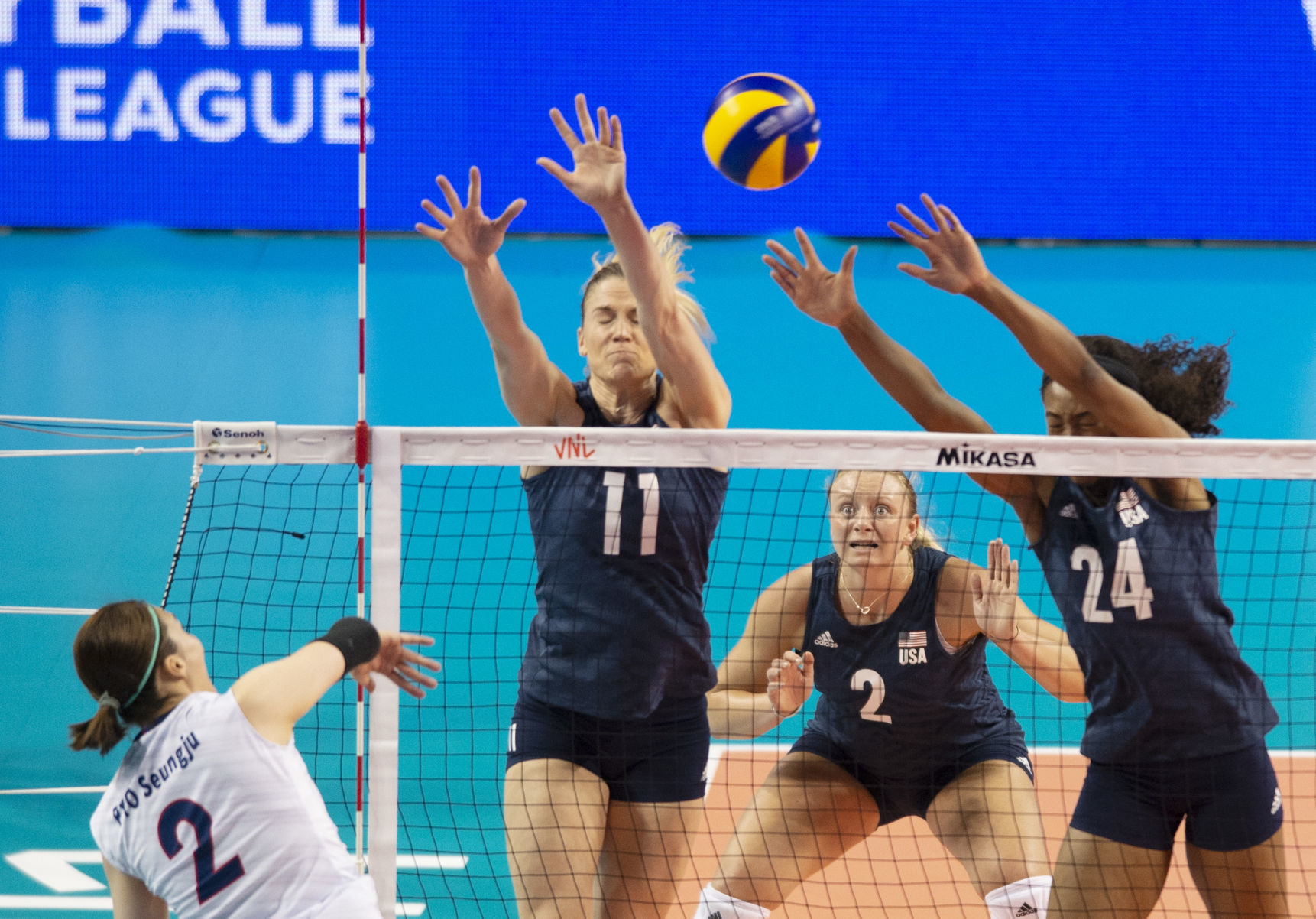 U.S. vs. Korea volleyball, 6.4